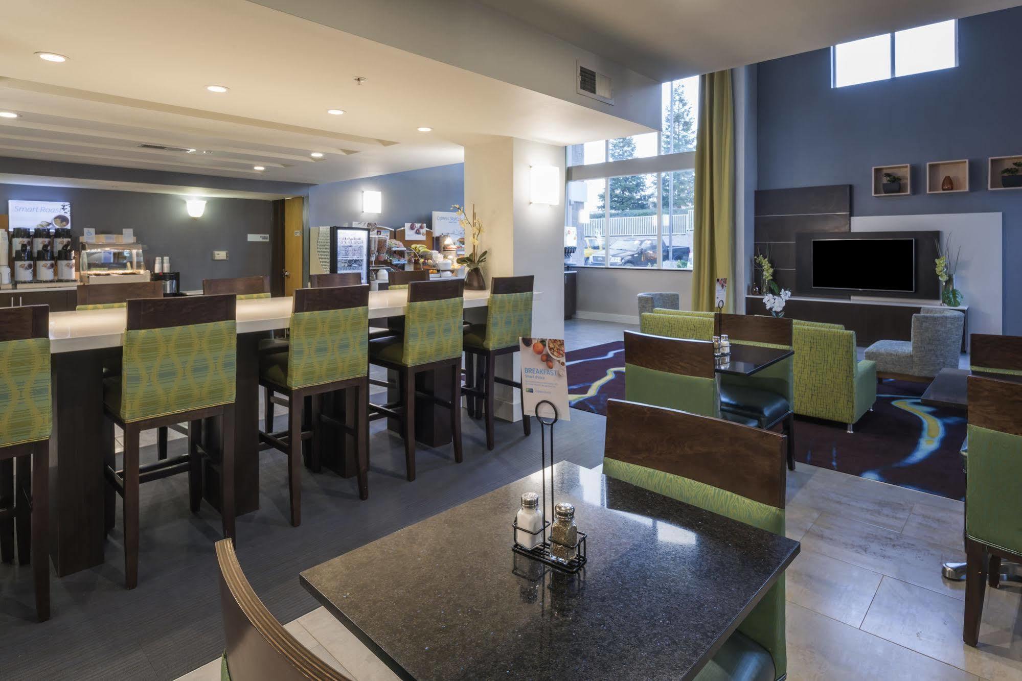 Holiday Inn Express Hotel & Suites Livermore By Ihg Exterior photo