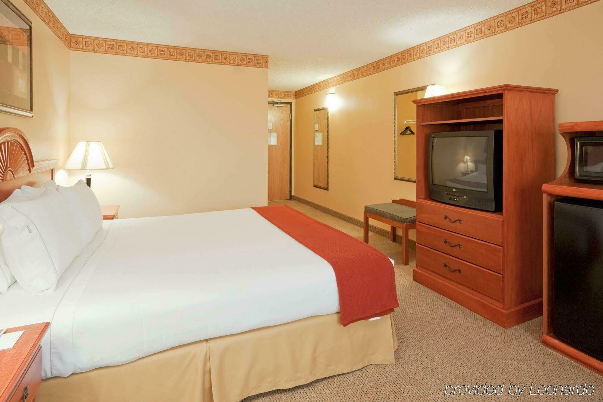 Holiday Inn Express Hotel & Suites Livermore By Ihg Exterior photo