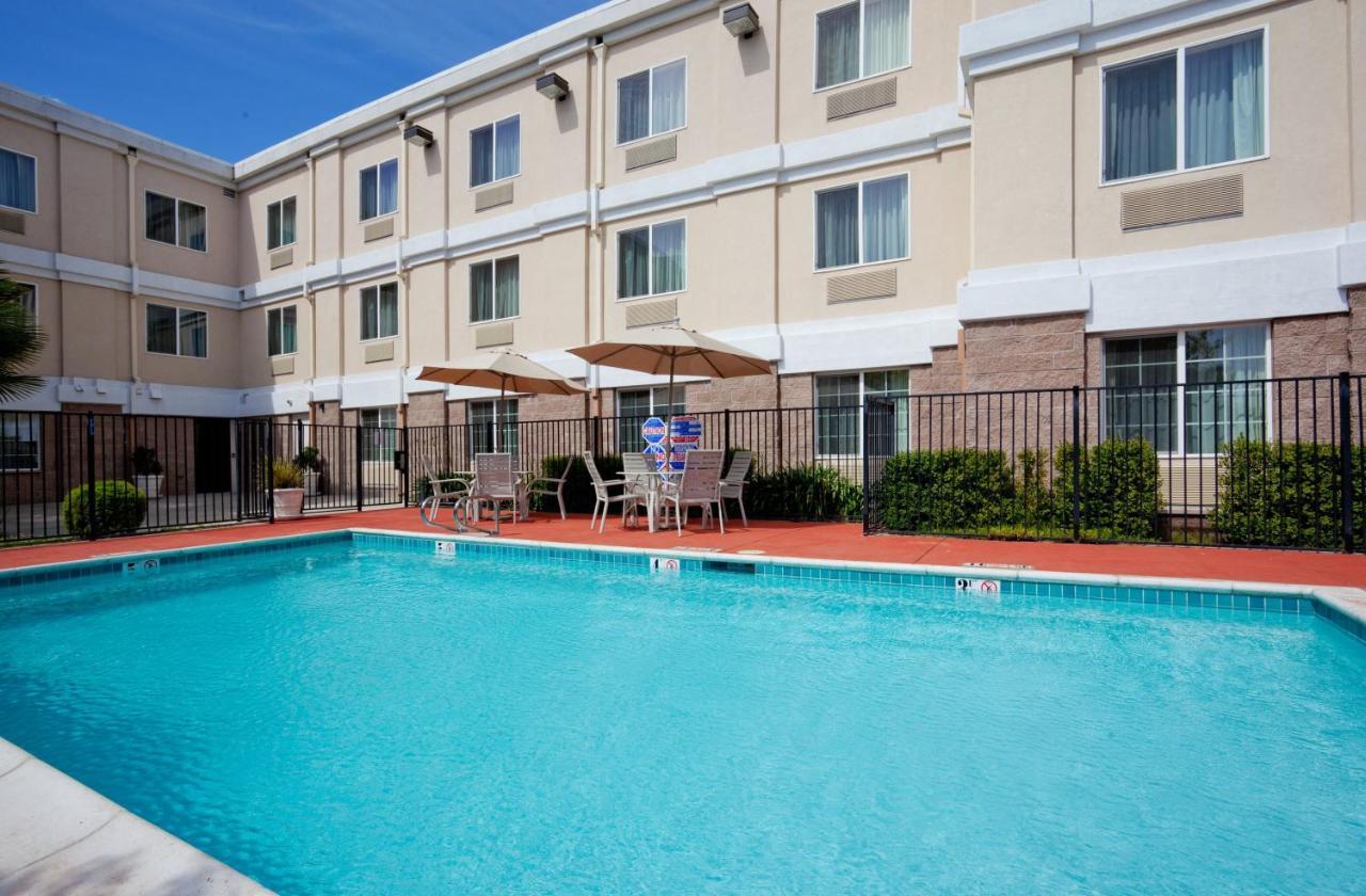 Holiday Inn Express Hotel & Suites Livermore By Ihg Exterior photo
