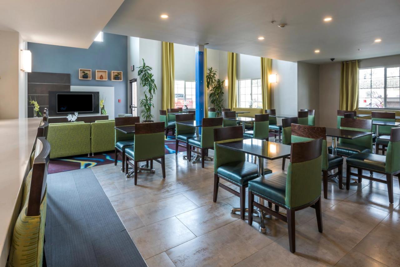 Holiday Inn Express Hotel & Suites Livermore By Ihg Exterior photo